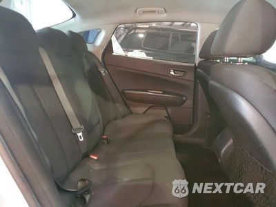 Zdjęcie 10 z 13 samochodu: 2020 KIA OPTIMA LX VIN:5XXGT4L32LG383428 - miniatura