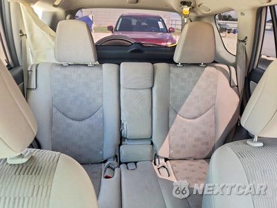 Zdjęcie 10 z 13 samochodu: 2011 TOYOTA RAV4 BASE VIN:2T3KF4DV2BW094921 - miniatura