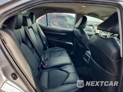 Zdjęcie 10 z 13 samochodu: 2022 TOYOTA CAMRY SE VIN:4T1G11AK1NU629165 - miniatura