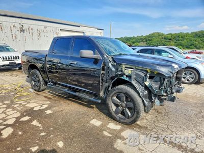 Czwarte zdjęcie samochodu z boku: 2018 RAM 1500 ST VIN:1C6RR7KT3JS339488 - miniatura