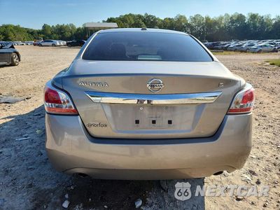 Zdjęcie 6 z 12 samochodu: 2015 NISSAN ALTIMA 2.5 S VIN:1N4AL3AP8FC236093 - miniatura