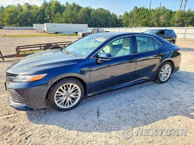 2019 TOYOTA CAMRY HYBRID XLE 4T1B21HK5KU518966 - główne zdjęcie licytacji z USA - miniatura