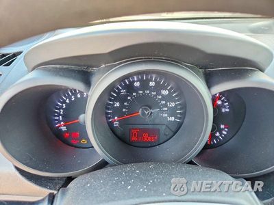 Zdjęcie 9 z 13 samochodu: 2012 KIA SOUL BASE VIN:KNDJT2A56C7443606 - miniatura