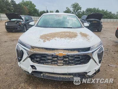 Piąte zdjęcie samochodu w środku: 2024 CHEVROLET TRAX LS VIN:KL77LFE2XRC168515 - miniatura