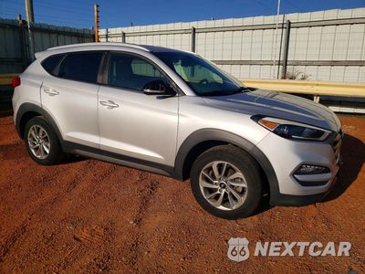 Czwarte zdjęcie samochodu z boku: 2016 HYUNDAI TUCSON ECO VIN:KM8J3CA22GU194901 - miniatura