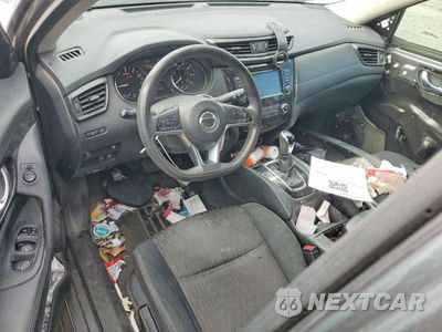 Zdjęcie 8 z 13 samochodu: 2018 NISSAN ROGUE S VIN:5N1AT2MT6JC751790 - miniatura