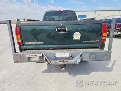 Zdjęcie 6 z 12 samochodu: 2001 CHEVROLET SILVERADO K2500 HEAVY DUTY VIN:1GCHK29U71E215037 - miniatura