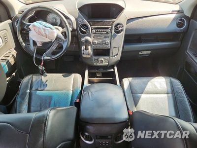 Zdjęcie 8 z 13 samochodu: 2015 HONDA PILOT TOURING VIN:5FNYF4H9XFB023193 - miniatura