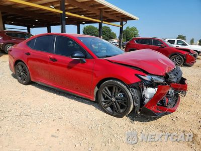 Czwarte zdjęcie samochodu z boku: 2026 TOYOTA CAMRY NIGHTSHADE VIN:4T1DAACKXTU240974 - miniatura
