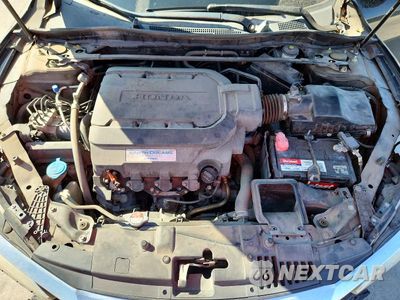 Zdjęcie 11 z 12 samochodu: 2016 HONDA ACCORD TOURING VIN:1HGCR3F90GA004405 - miniatura