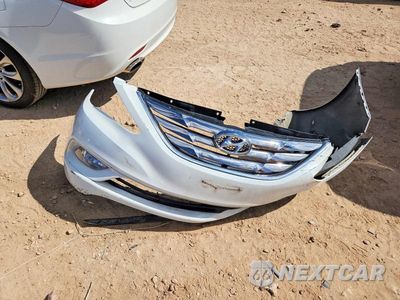 Zdjęcie 12 z 13 samochodu: 2011 HYUNDAI SONATA LIMITED 2.0T VIN:5NPEC4AB5BH267919 - miniatura