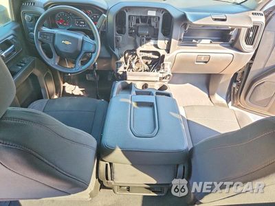 Zdjęcie 8 z 12 samochodu: 2022 CHEVROLET SILVERADO K2500 CUSTOM VIN:1GC1YME73NF174319 - miniatura
