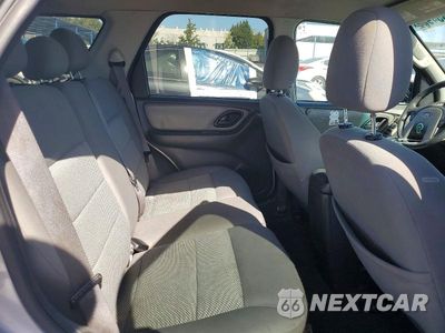 Zdjęcie 11 z 14 samochodu: 2005 FORD ESCAPE XLT VIN:1FMCU03155KC23034 - miniatura