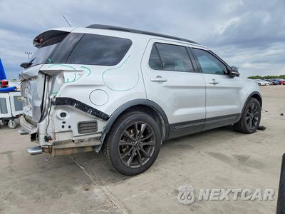 Trzecie zdjęcie samochodu z tyłu: 2018 FORD EXPLORER XLT VIN:1FM5K7D89JGA24858 - miniatura