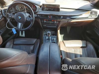 Zdjęcie 8 z 14 samochodu: 2017 BMW X5 XDRIVE35I VIN:5UXKR0C38H0V81469 - miniatura