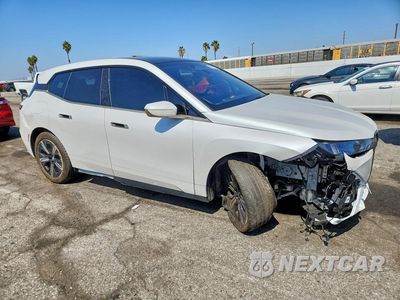 Czwarte zdjęcie samochodu z boku: 2026 BMW IX XDRIVE60 VIN:WB553CF0XTCX34973 - miniatura