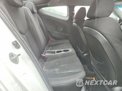 Zdjęcie 10 z 12 samochodu: 2013 HYUNDAI VELOSTER BASE VIN:KMHTC6AD3DU106218 - miniatura