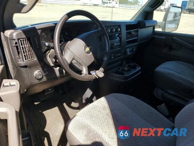 Zdjęcie 8 z 13 samochodu: 2020 CHEVROLET EXPRESS 3500 VIN:1GB0GRFG3L1261470 - miniatura