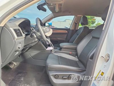 Zdjęcie 7 z 13 samochodu: 2021 VOLKSWAGEN ATLAS SE VIN:1V2WR2CA4MC563748 - miniatura