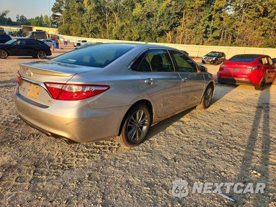 Trzecie zdjęcie samochodu z tyłu: 2017 TOYOTA CAMRY SE VIN:4T1BF1FK9HU761762 - miniatura