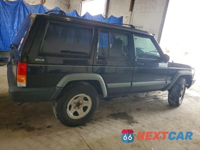 Trzecie zdjęcie samochodu z tyłu: 1998 JEEP CHEROKEE SPORT VIN:1J4FJ68S1WL252714 - miniatura