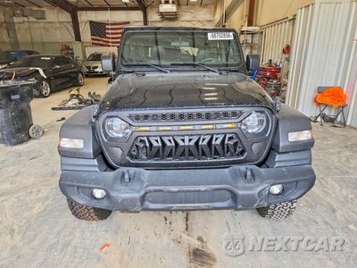 Piąte zdjęcie samochodu w środku: 2021 JEEP WRANGLER UNLIMITED SPORT VIN:1C4HJXDM4MW771845 - miniatura
