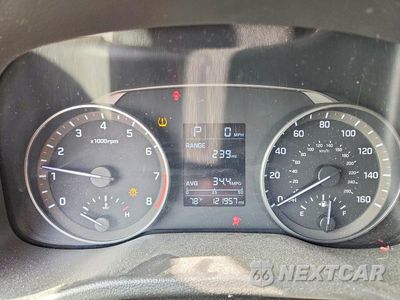 Zdjęcie 9 z 13 samochodu: 2017 HYUNDAI ELANTRA SE VIN:5NPD74LF6HH197792 - miniatura