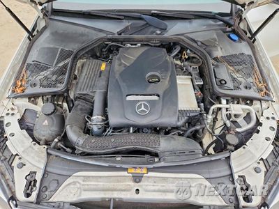 Zdjęcie 11 z 13 samochodu: 2018 MERCEDES-BENZ C 300 VIN:55SWF4JB6JU269931 - miniatura