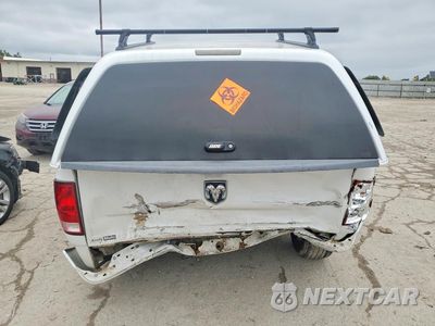 Zdjęcie 6 z 12 samochodu: 2015 RAM 1500 ST VIN:1C6RR7KT8FS775793 - miniatura
