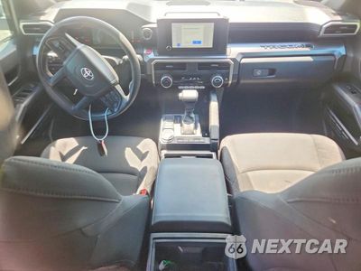 Zdjęcie 8 z 13 samochodu: 2024 TOYOTA TACOMA SR5 VIN:3TMKB5FN3RM023205 - miniatura