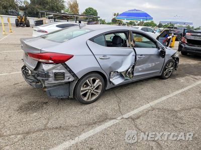 Trzecie zdjęcie samochodu z tyłu: 2017 HYUNDAI ELANTRA LIMITED VIN:5NPD84LF7HH065119 - miniatura