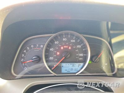 Zdjęcie 9 z 13 samochodu: 2015 TOYOTA RAV4 LE VIN:JTMZFREV7FJ057507 - miniatura