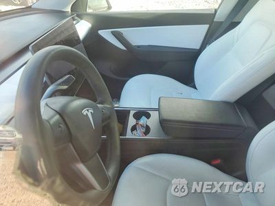Zdjęcie 9 z 12 samochodu: 2021 TESLA MODEL Y VIN:5YJYGAEE1MF212261 - miniatura