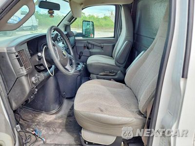 Zdjęcie 7 z 13 samochodu: 2018 CHEVROLET EXPRESS REFRIGERATED BOX TRUCK VIN:1GB0GSFPXJ1235873 - miniatura