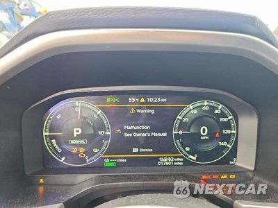 Zdjęcie 9 z 13 samochodu: 2025 MITSUBISHI OUTLANDER SE VIN:JA4T5VA97SZ049259 - miniatura