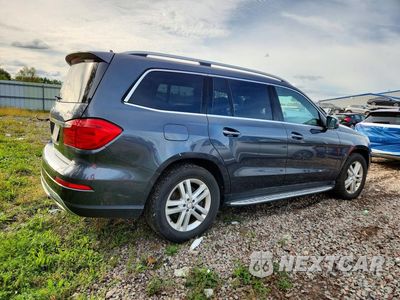 Trzecie zdjęcie samochodu z tyłu: 2014 MERCEDES-BENZ GL 450 4MATIC VIN:4JGDF7CE2EA288231 - miniatura