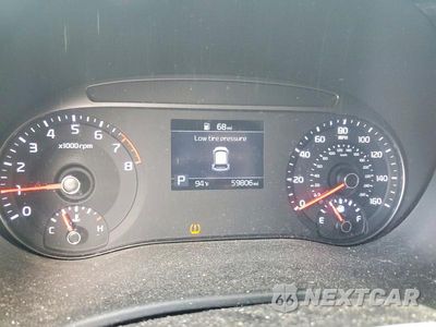 Zdjęcie 9 z 12 samochodu: 2020 KIA SOUL LX VIN:KNDJ23AU9L7056449 - miniatura