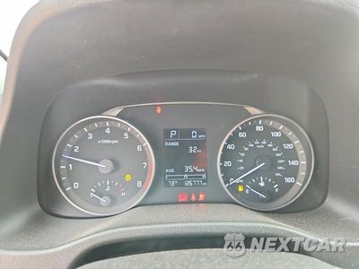 Zdjęcie 9 z 12 samochodu: 2018 HYUNDAI ELANTRA SE VIN:5NPD74LF6JH349589 - miniatura
