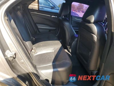 Zdjęcie 10 z 12 samochodu: 2012 CHRYSLER 300C VIN:2C3CCAET5CH108468 - miniatura