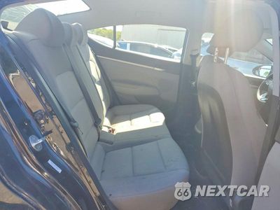 Zdjęcie 10 z 12 samochodu: 2019 HYUNDAI ELANTRA SE VIN:KMHD74LF9KU756132 - miniatura
