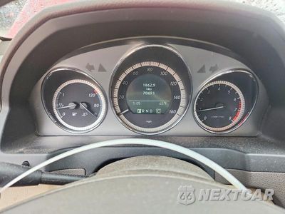 Zdjęcie 9 z 12 samochodu: 2010 MERCEDES-BENZ C 300 VIN:WDDGF5EB8AR098959 - miniatura