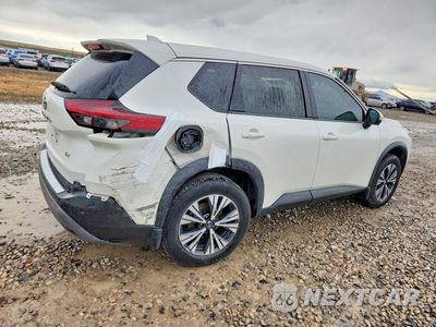 Trzecie zdjęcie samochodu z tyłu: 2021 NISSAN ROGUE SV VIN:5N1AT3BA5MC682425 - miniatura