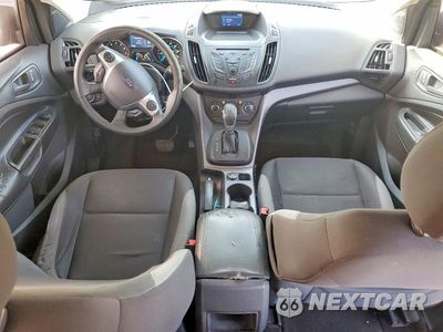 Zdjęcie 8 z 12 samochodu: 2014 FORD ESCAPE S VIN:1FMCU0F72EUD44236 - miniatura