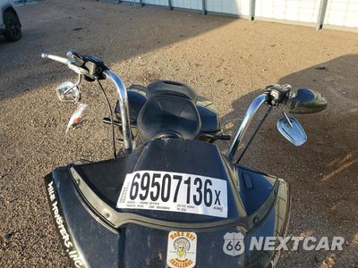 Piąte zdjęcie samochodu w środku: 2016 HARLEY-DAVIDSON FLTRXS ROAD GLIDE SPECIAL VIN:1HD1KTM18GB627545 - miniatura
