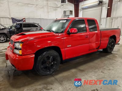 2003 CHEVROLET SILVERADO K1500 2GCEK19N831373655 - główne zdjęcie licytacji z USA - miniatura