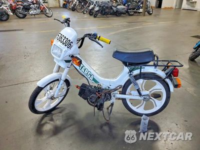 Trzecie zdjęcie samochodu z tyłu: 1994 OTHER MOTORCYCLES TOMOS VIN:ZZ1A4412XRK870825 - miniatura
