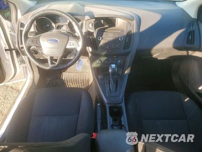Zdjęcie 8 z 12 samochodu: 2016 FORD FOCUS SE VIN:1FADP3F24GL382958 - miniatura