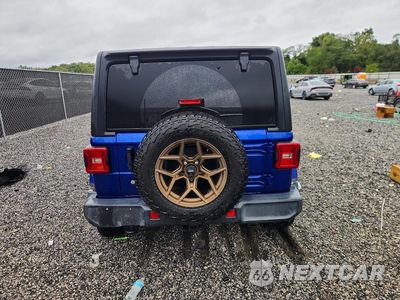 Zdjęcie 6 z 12 samochodu: 2018 JEEP WRANGLER UNLIMITED SAHARA VIN:1C4HJXEG7JW239462 - miniatura