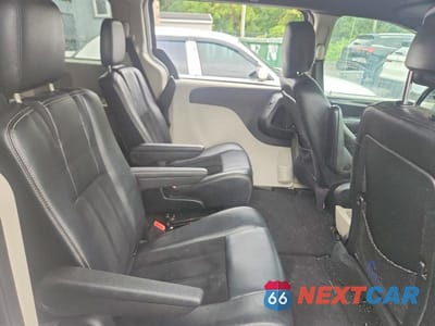 Zdjęcie 11 z 13 samochodu: 2018 DODGE GRAND CARAVAN SXT VIN:2C4RDGCG8JR236898 - miniatura