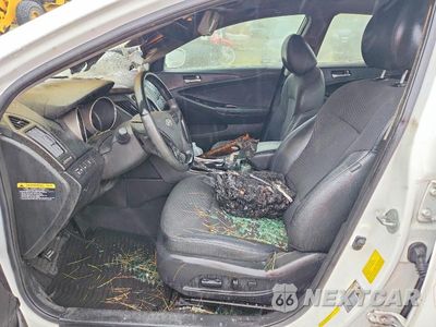 Zdjęcie 7 z 12 samochodu: 2012 HYUNDAI SONATA SE VIN:5NPEC4AC8CH417953 - miniatura